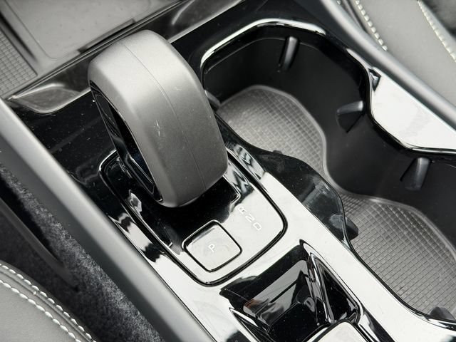 Certified 2026 Volvo XC40 B5 Ultra w/ Protection Package Premier AWD/4WD image 28