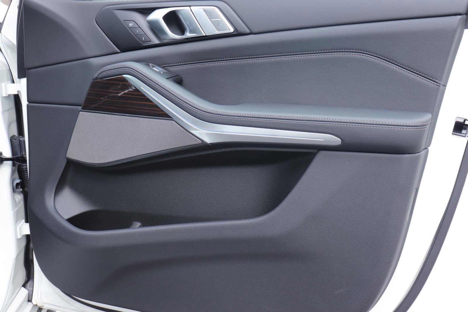 New 2026 BMW X7 xDrive40i image 21