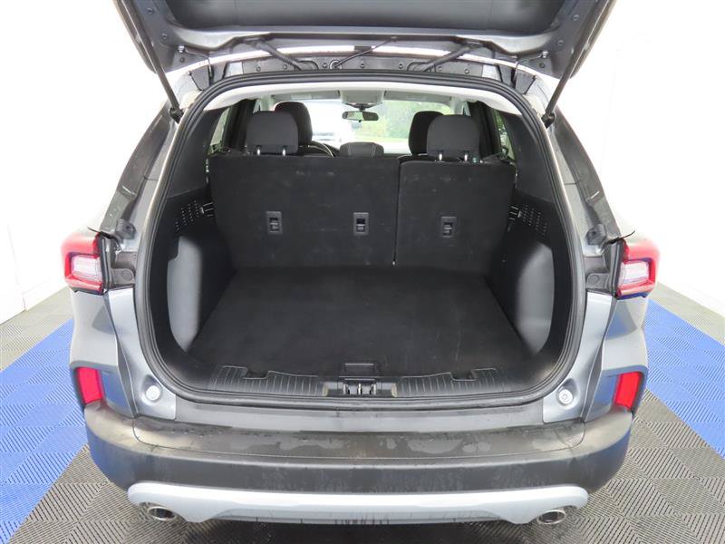 Used 2025 Ford Escape Active AWD/4WD image 12