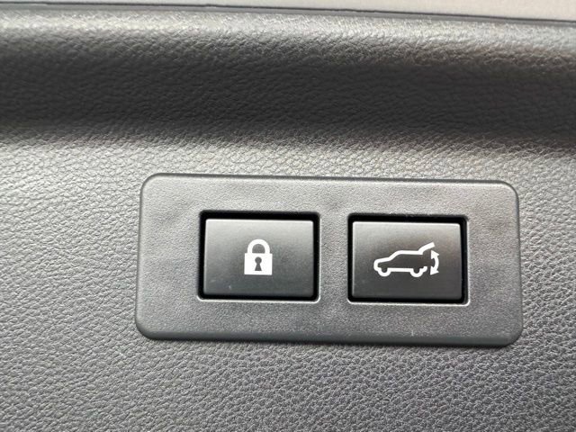 Used 2023 Subaru Forester Premium image 26