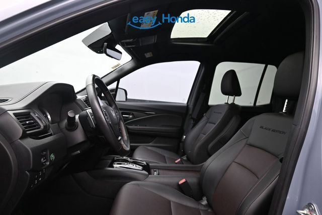 Used 2023 Honda Ridgeline Black Edition image 14