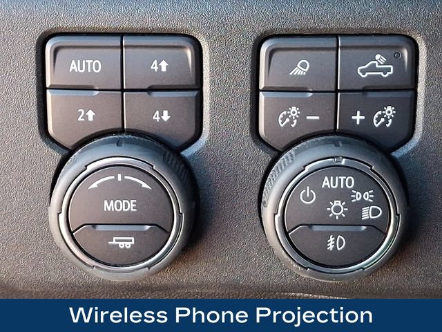 Used 2025 Chevrolet Silverado 2500 ZR2 AWD/4WD image 9
