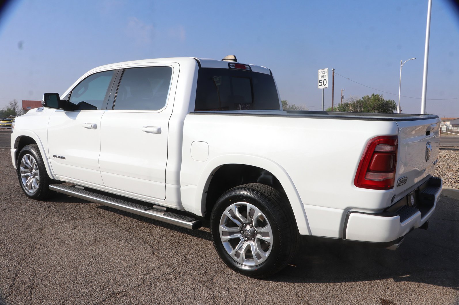 Used 2023 RAM 1500 Limited w/ Body Color Bumper Group image 5