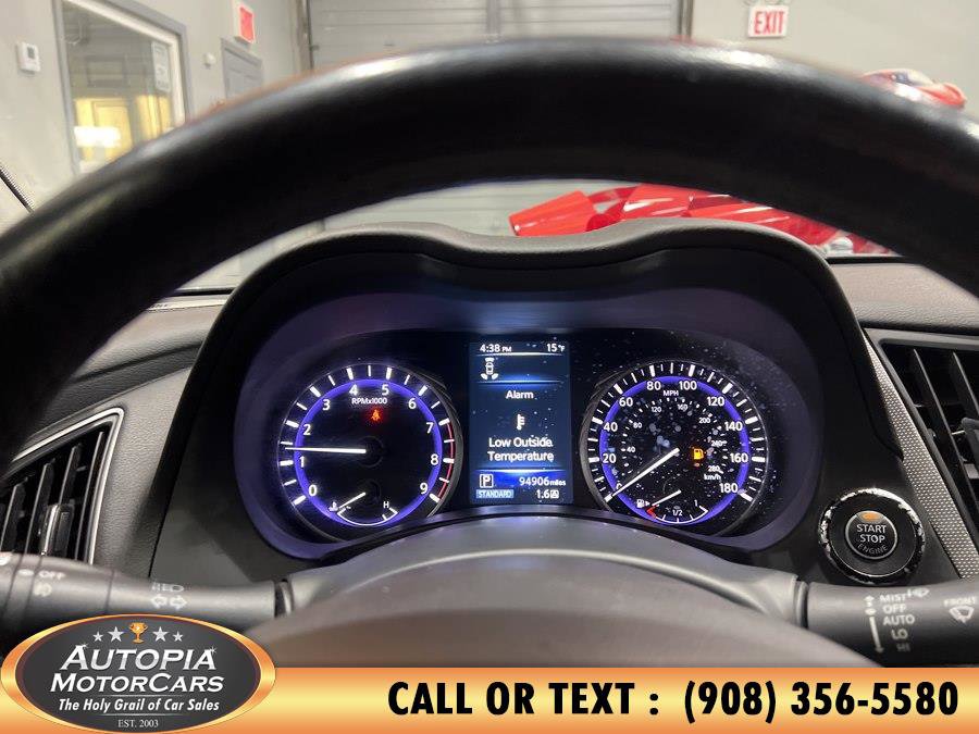 Used 2017 INFINITI Q50 3.0t Premium w/ Driver Assistance Package image 23