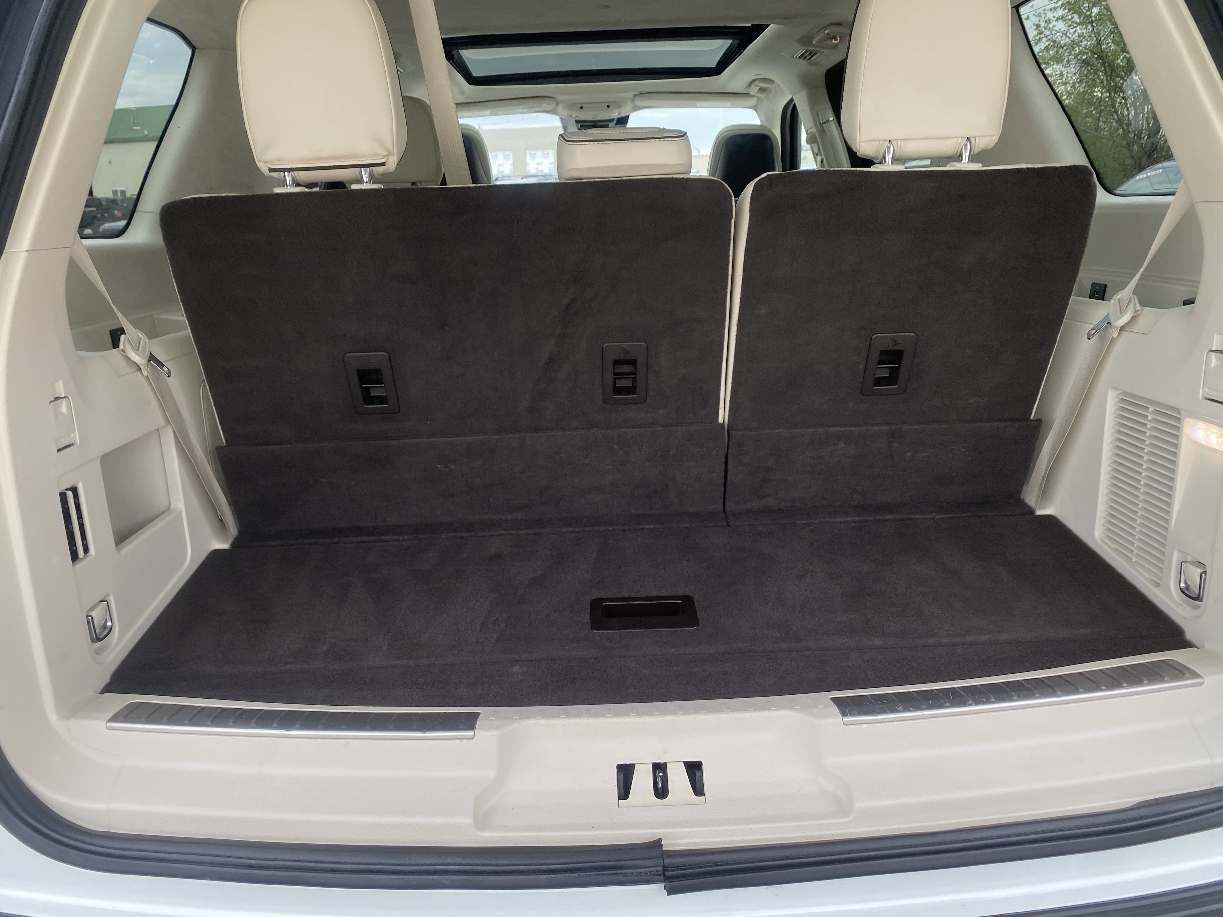 Used 2021 Lincoln Navigator Black Label image 14