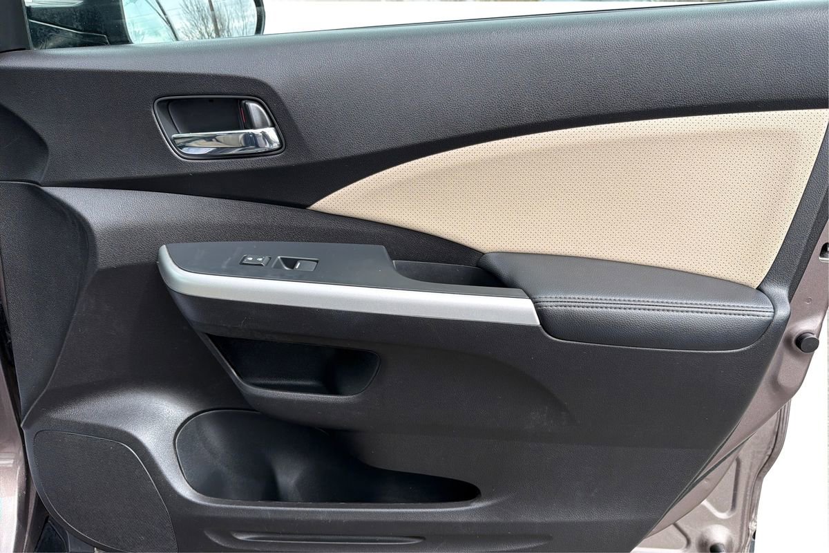 Used 2015 Honda CR-V EX-L image 23