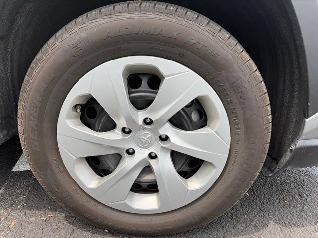 Used 2020 Toyota RAV4 LE w/ All Weather Liner Package AWD/4WD image 6