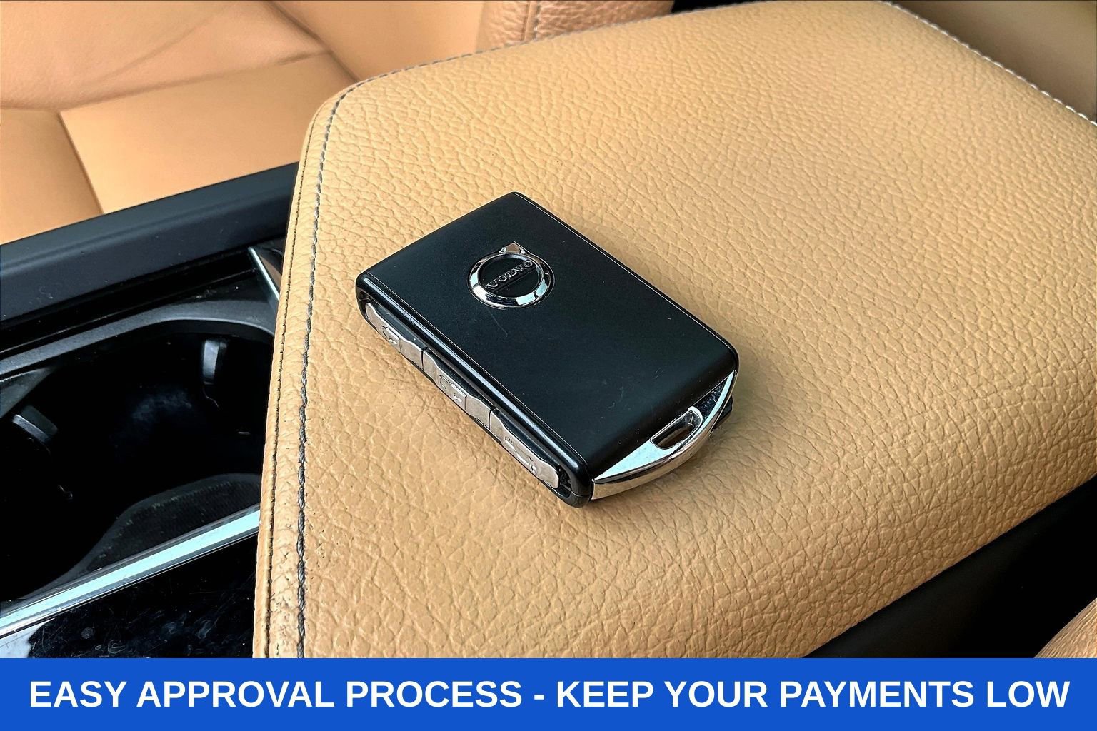 Used 2019 Volvo XC60 T5 Momentum w/ Premium Package image 44