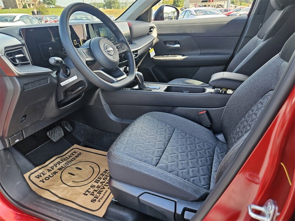 New 2026 Nissan Kicks SV w/ Cold Weather Package image 4