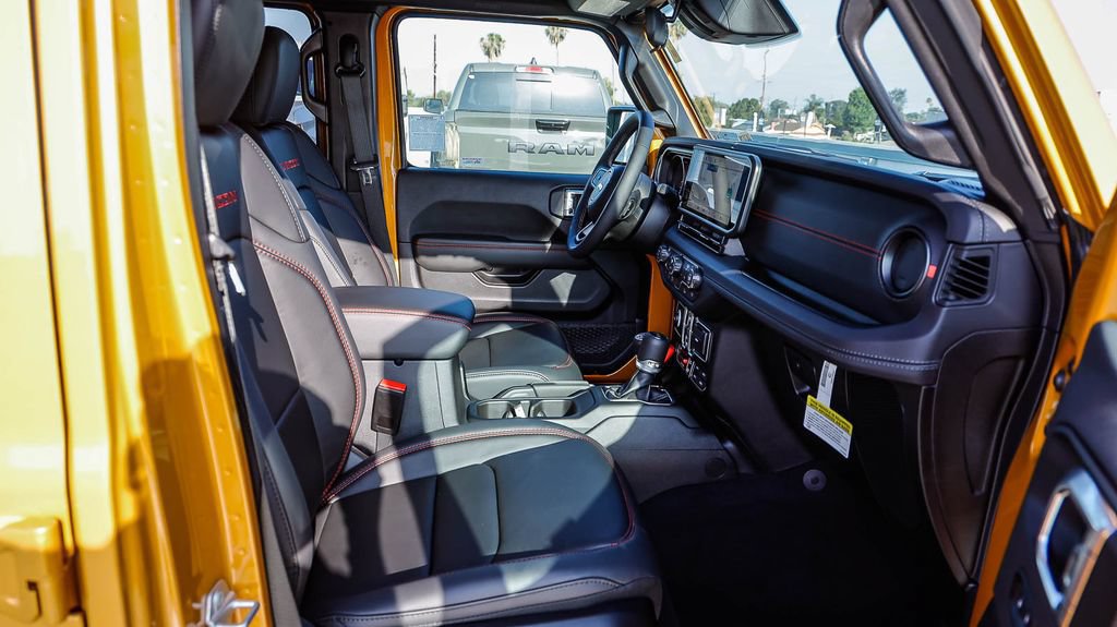New 2026 Jeep Wrangler Unlimited Rubicon AWD/4WD image 21