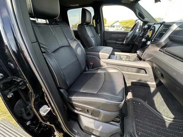 Used 2024 RAM 2500 Limited image 11