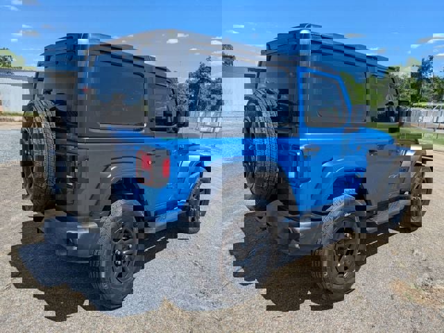 Used 2022 Jeep Wrangler Sport image 4