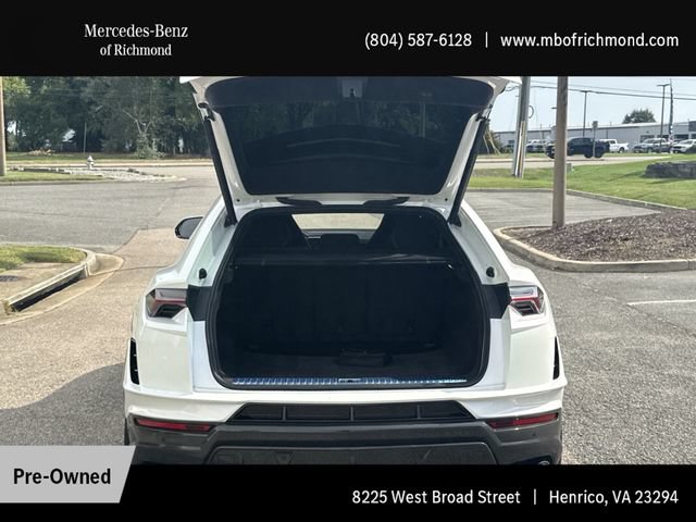 Used 2024 Lamborghini Urus Performante AWD/4WD image 26