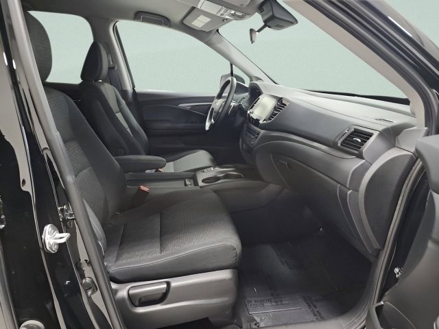 Used 2023 Honda Ridgeline Sport image 14