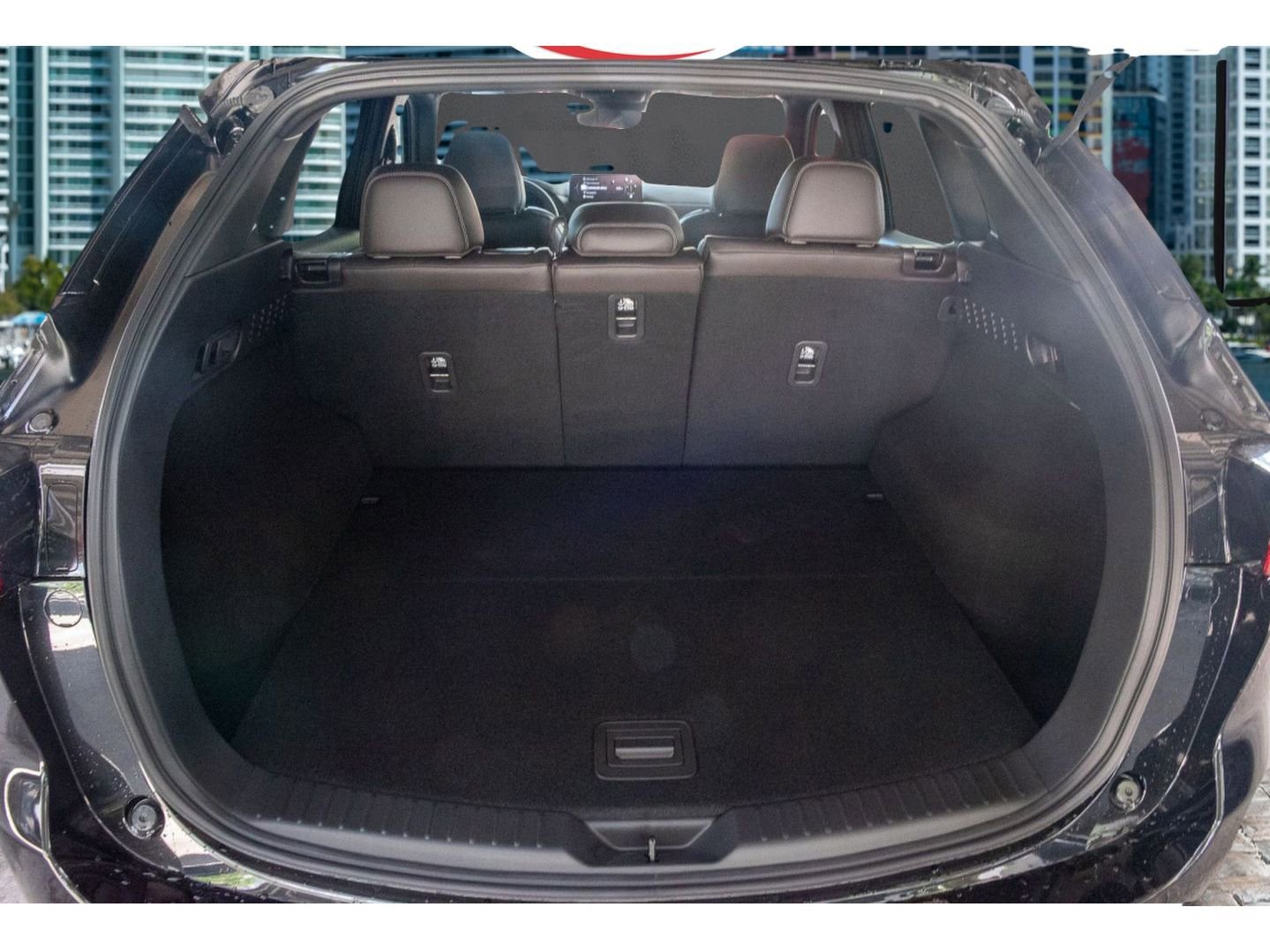 New 2025 MAZDA CX-5 Signature image 13