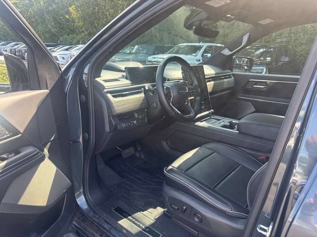 Certified 2026 GMC Sierra EV Denali AWD/4WD image 9