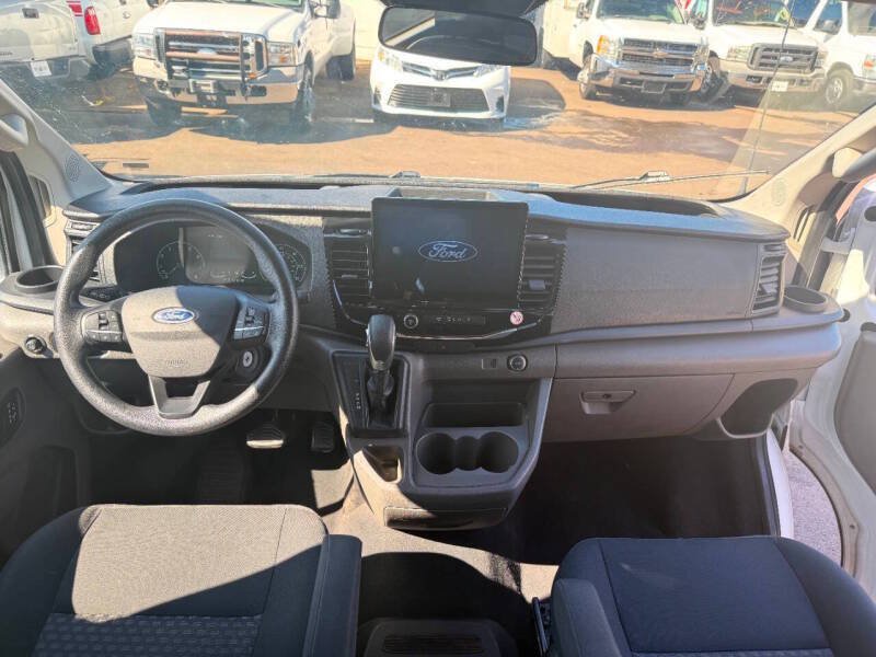 Used 2023 Ford Transit 350 XLT RWD image 17