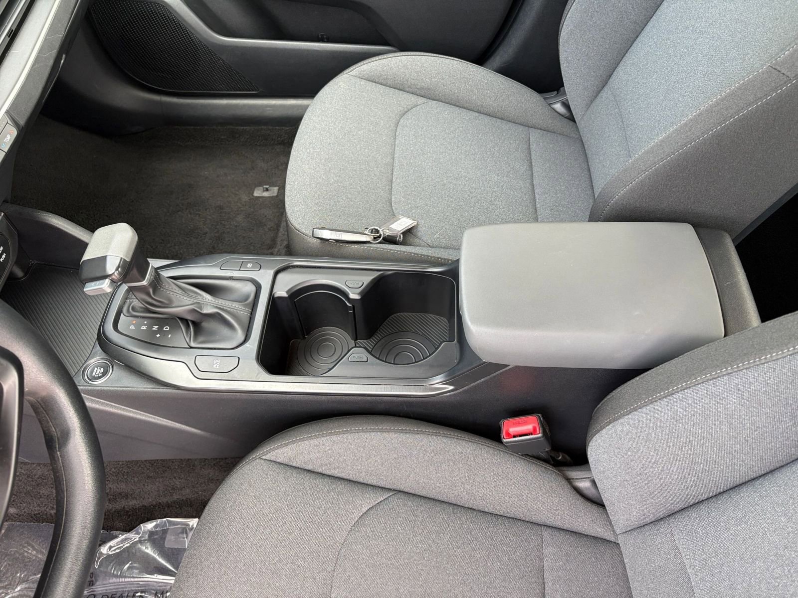 Used 2025 Kia K4 FWD image 40