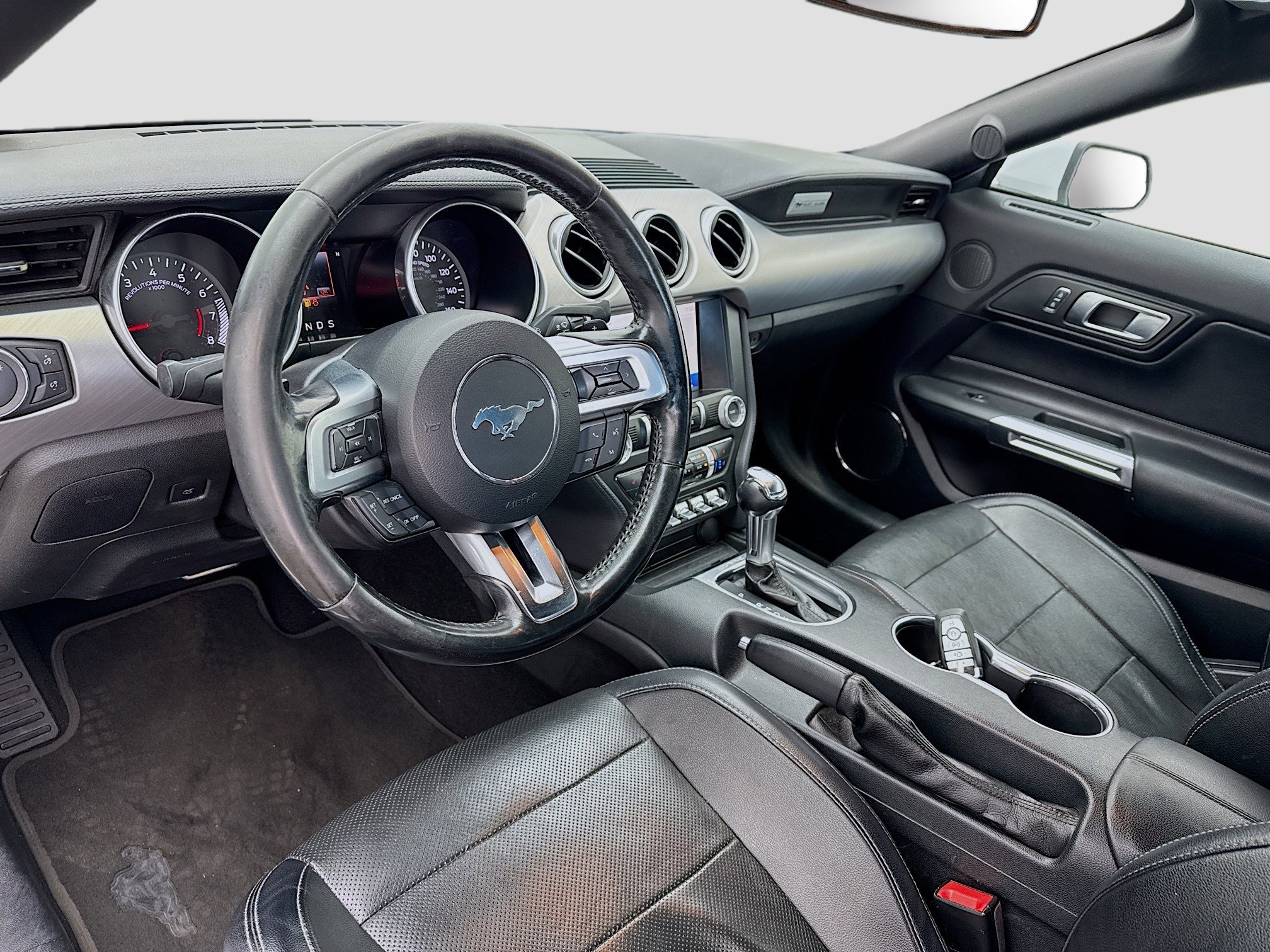 Used 2019 Ford Mustang Premium image 7