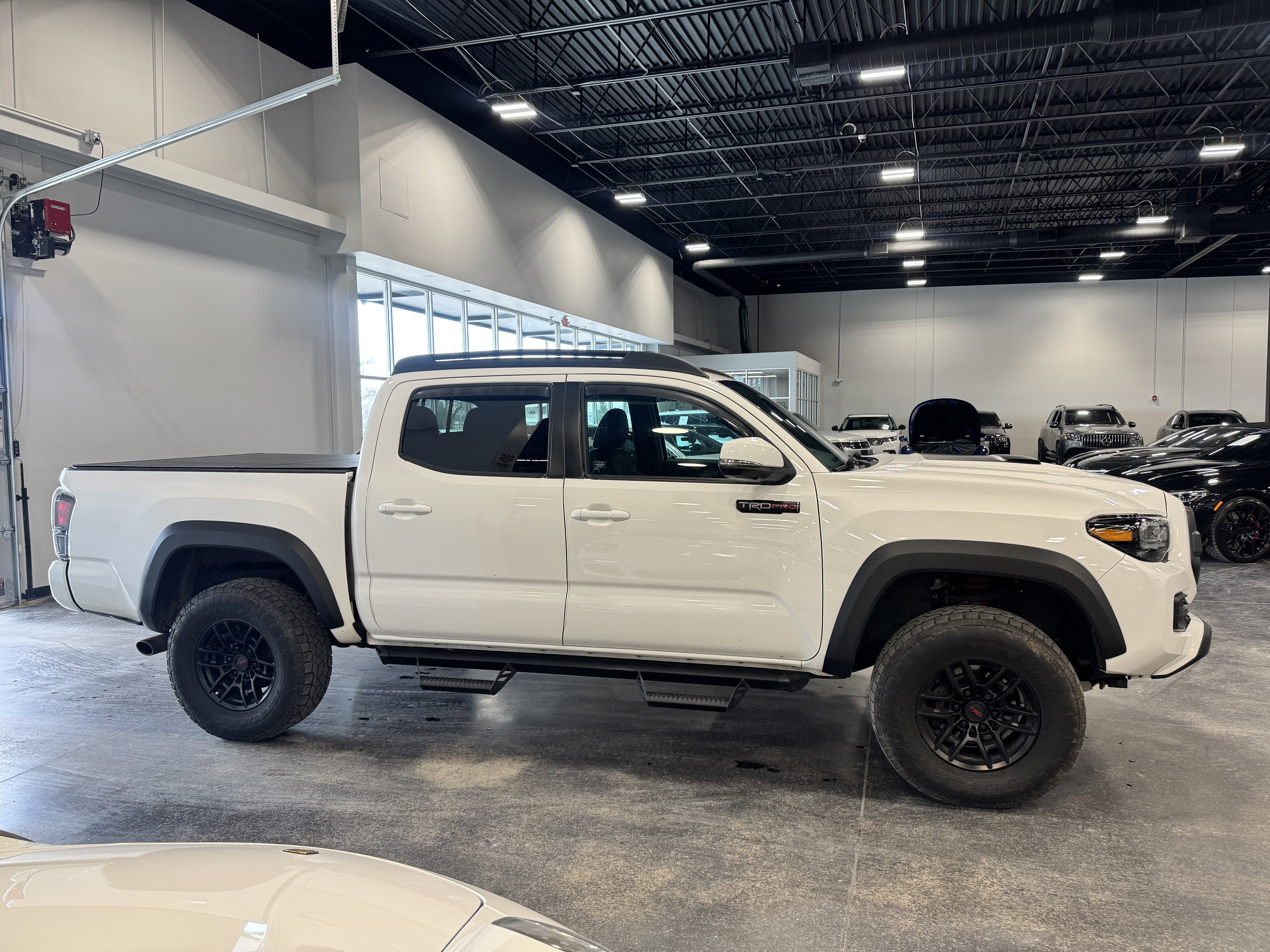 Used 2021 Toyota Tacoma TRD Pro image 2