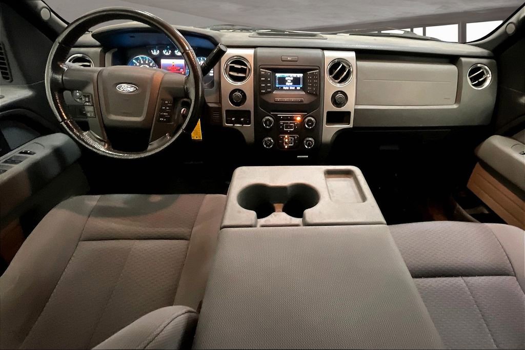 Used 2013 Ford F150 XLT w/ Luxury Equipment Group image 15