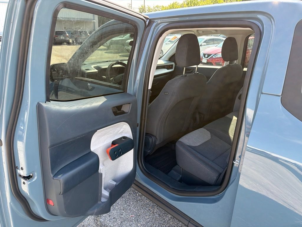 Used 2022 Ford Maverick XLT FWD image 15