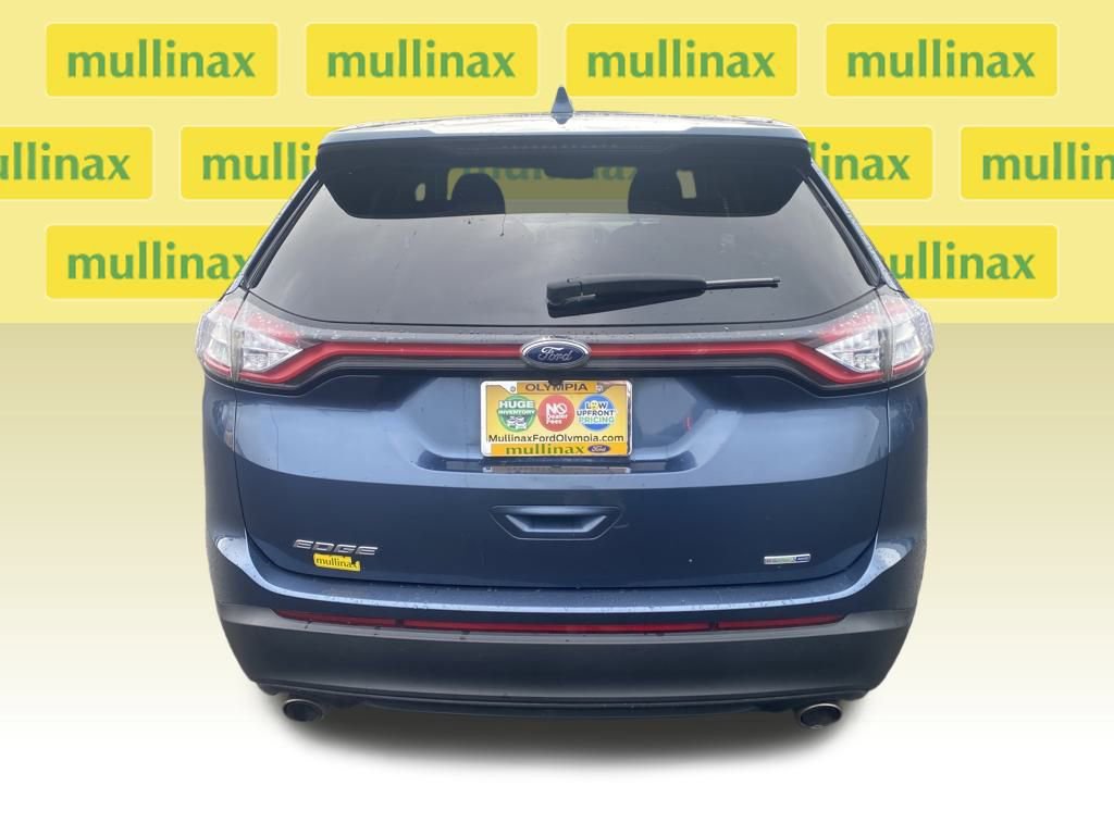 Used 2018 Ford Edge SE image 5