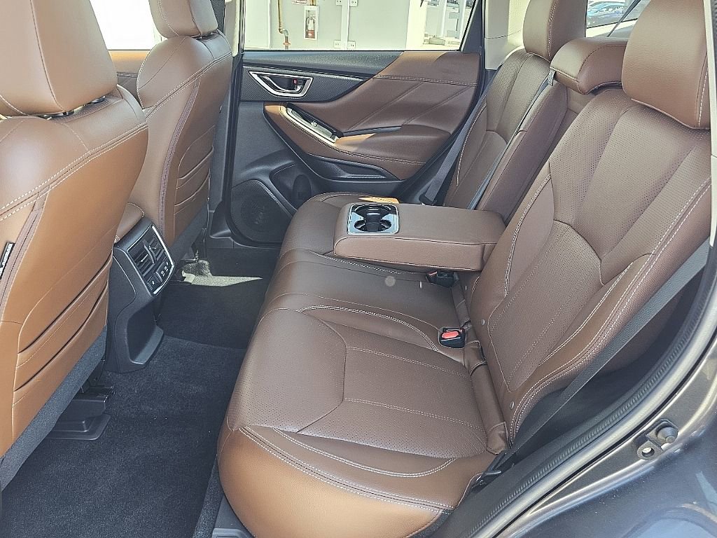 Used 2019 Subaru Forester Touring image 23