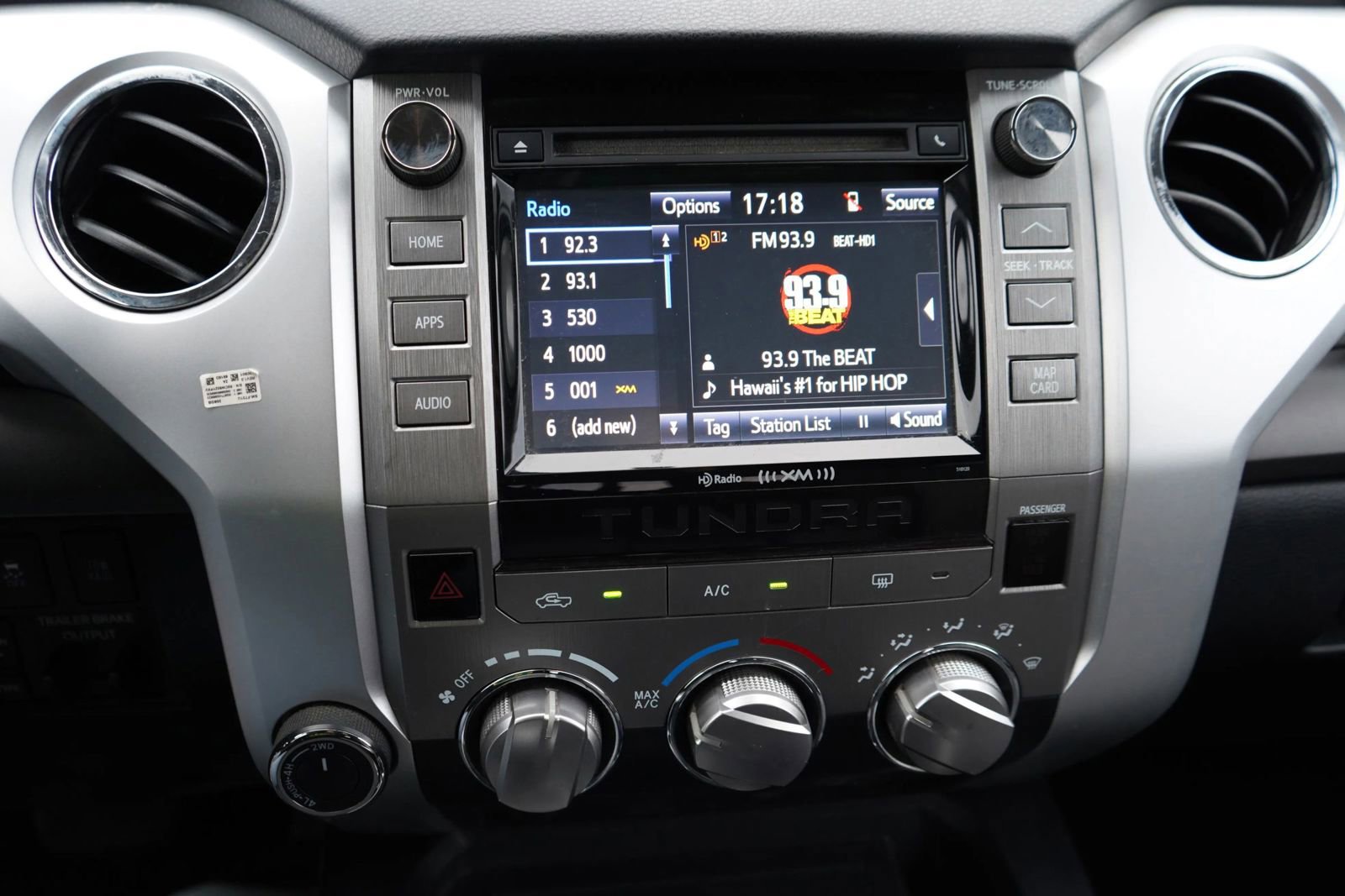 Used 2017 Toyota Tundra SR5 image 10