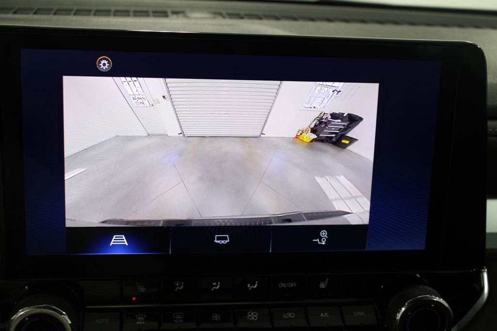 Used 2023 Chevrolet Colorado LT image 45