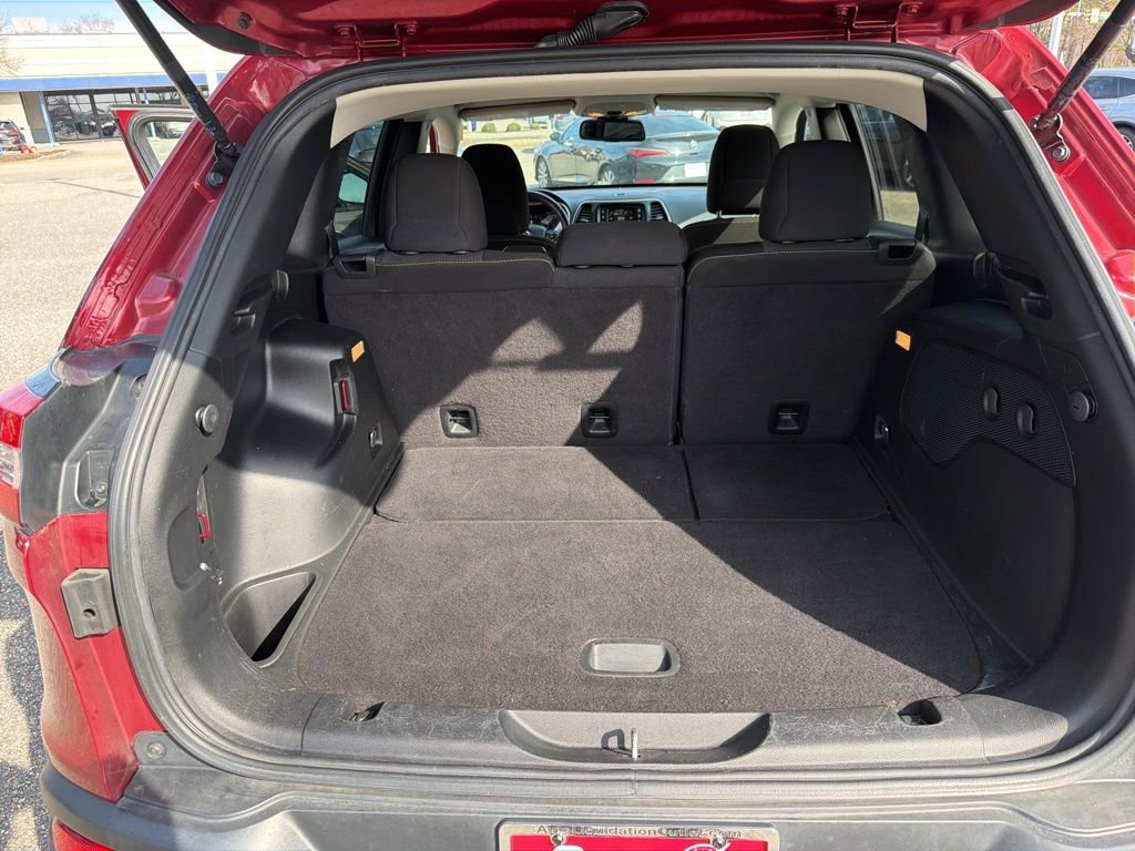 Used 2016 Jeep Cherokee Latitude w/ Safety/Convenience Group image 24