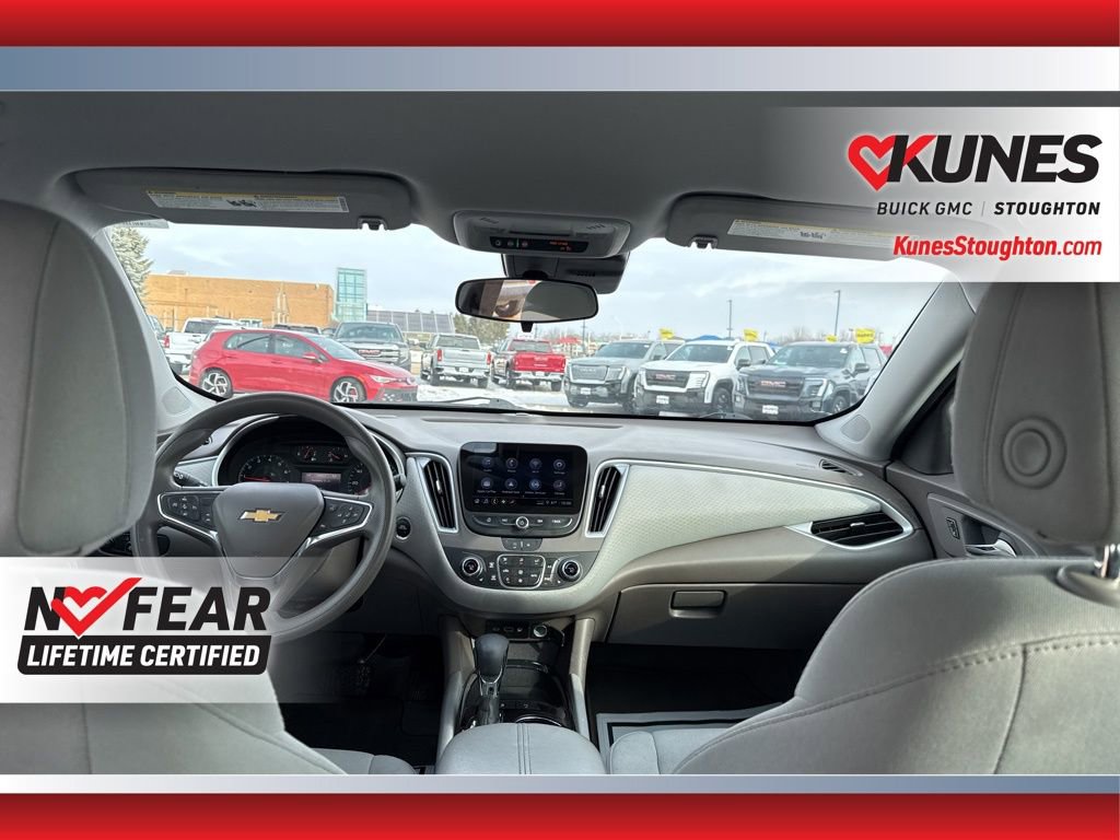 Used 2024 Chevrolet Malibu LT image 41