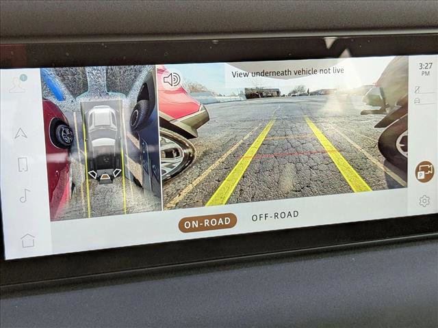 Used 2022 Land Rover Defender 90 S AWD/4WD image 15