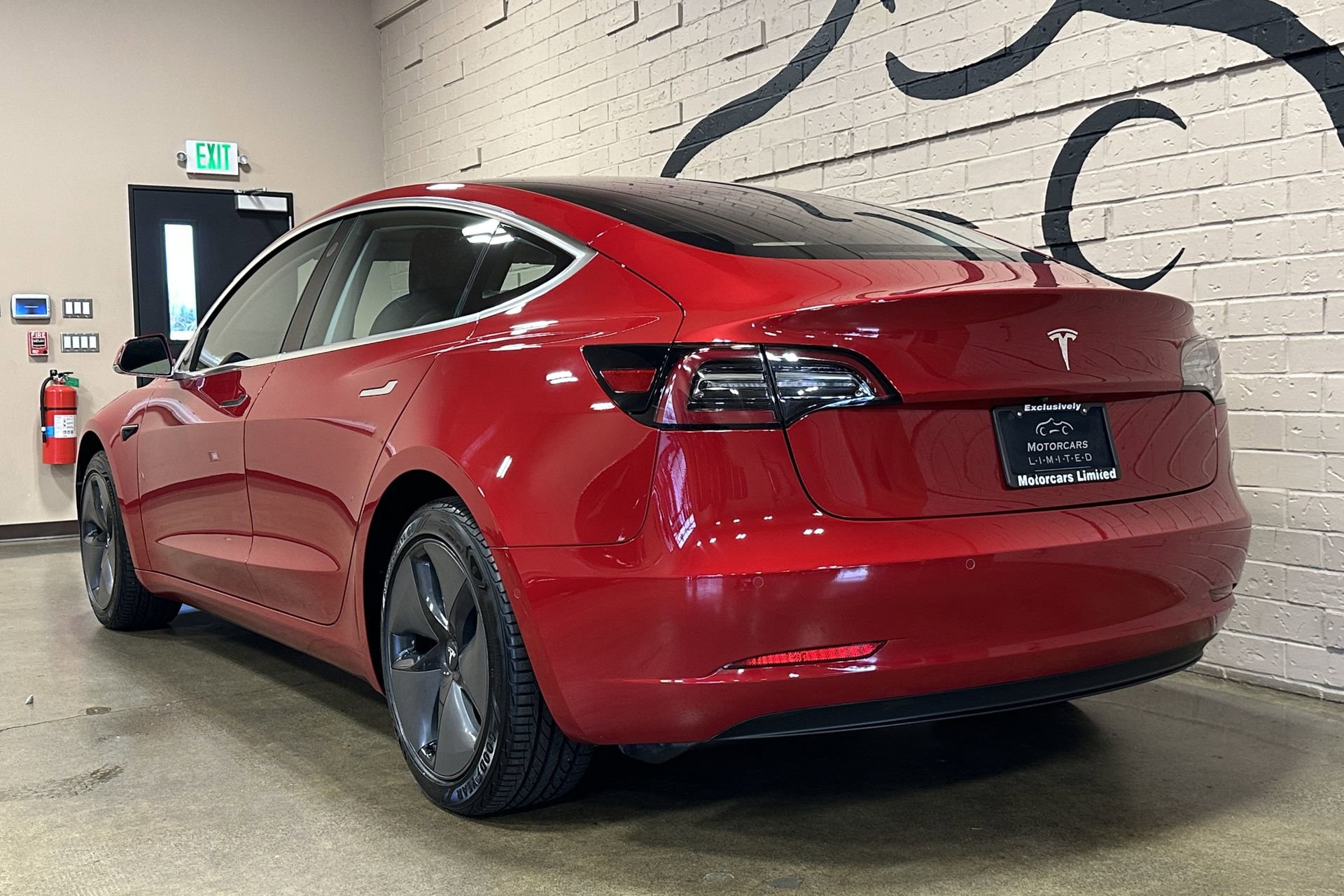 Used 2018 Tesla Model 3 Long Range image 7