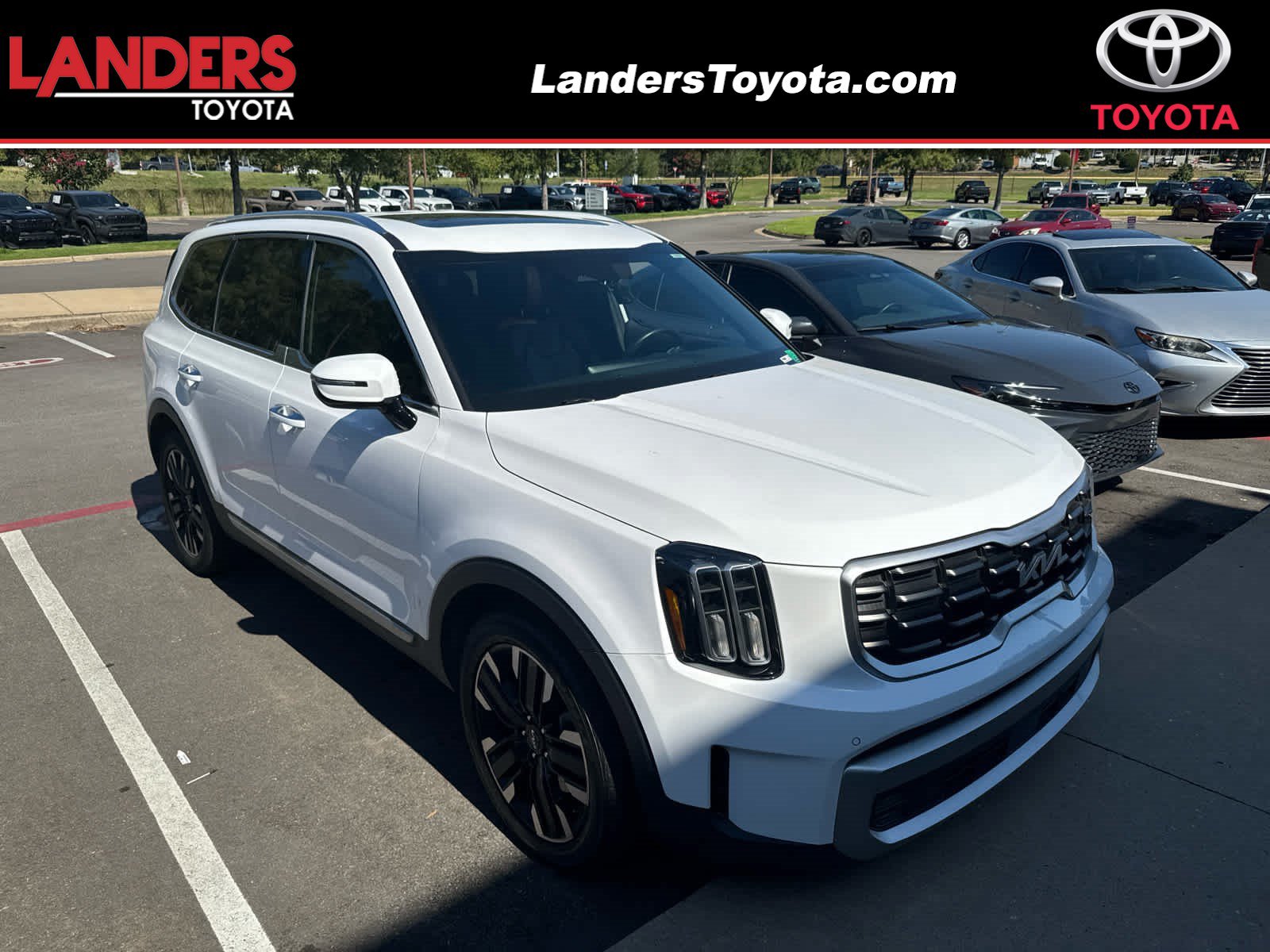 Used 2023 Kia Telluride SX AWD/4WD image 1