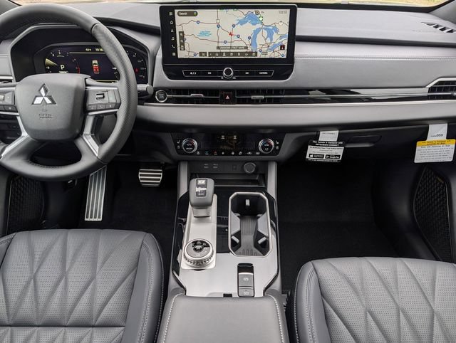 New 2026 Mitsubishi Outlander SEL Black Edition AWD/4WD image 7