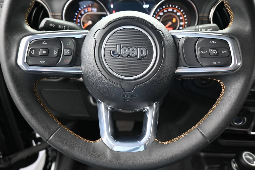 Used 2023 Jeep Gladiator Overland AWD/4WD image 29