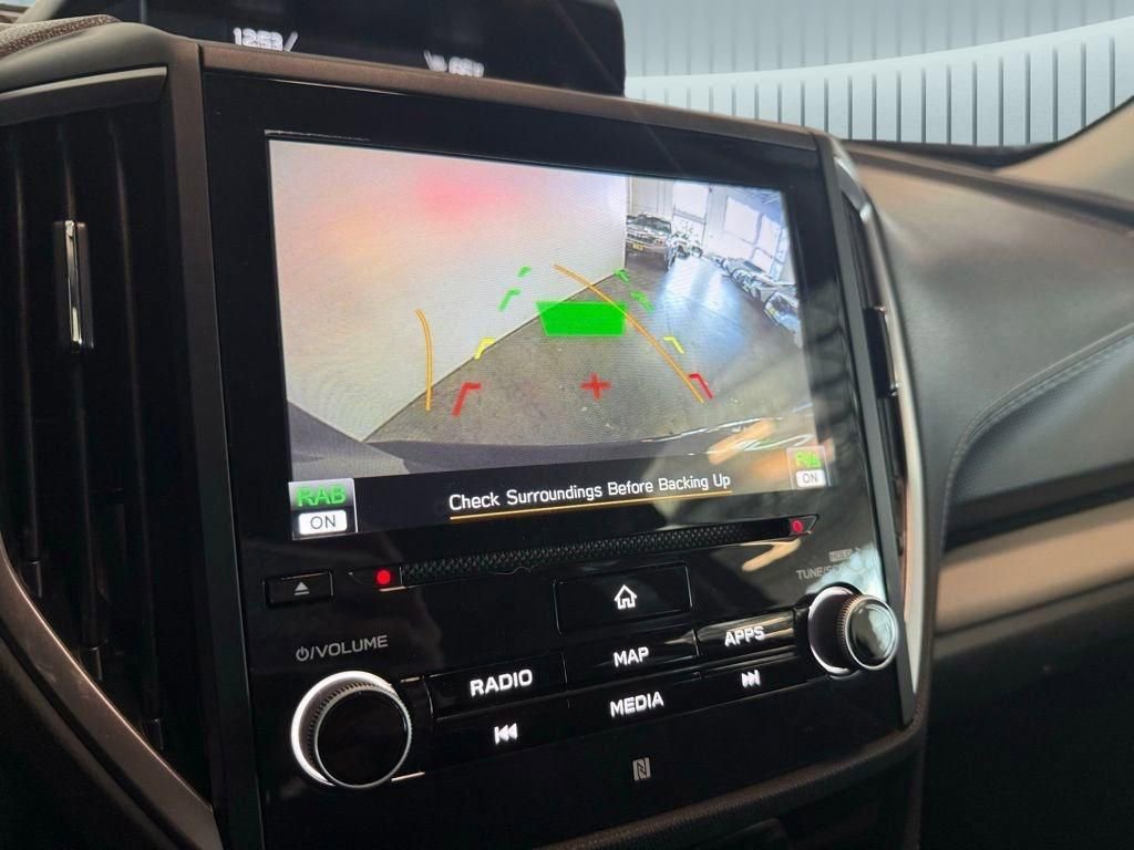 Used 2022 Subaru Forester Limited image 3