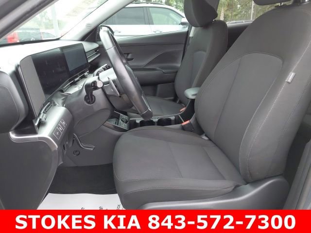 Used 2024 Hyundai Kona SEL w/ Convenience Package image 23