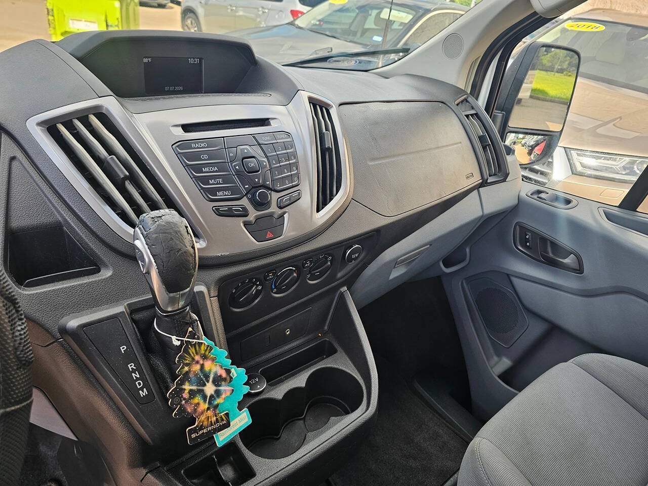 Used 2016 Ford Transit 350 XLT RWD image 11