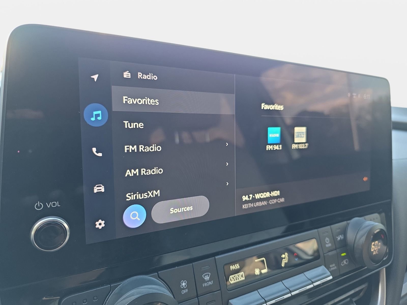 Used 2025 Toyota Grand Highlander AWD image 23