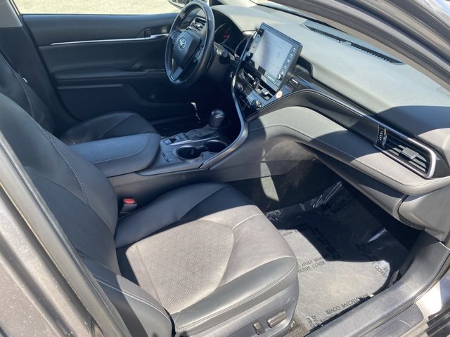 Used 2023 Toyota Camry XSE image 21