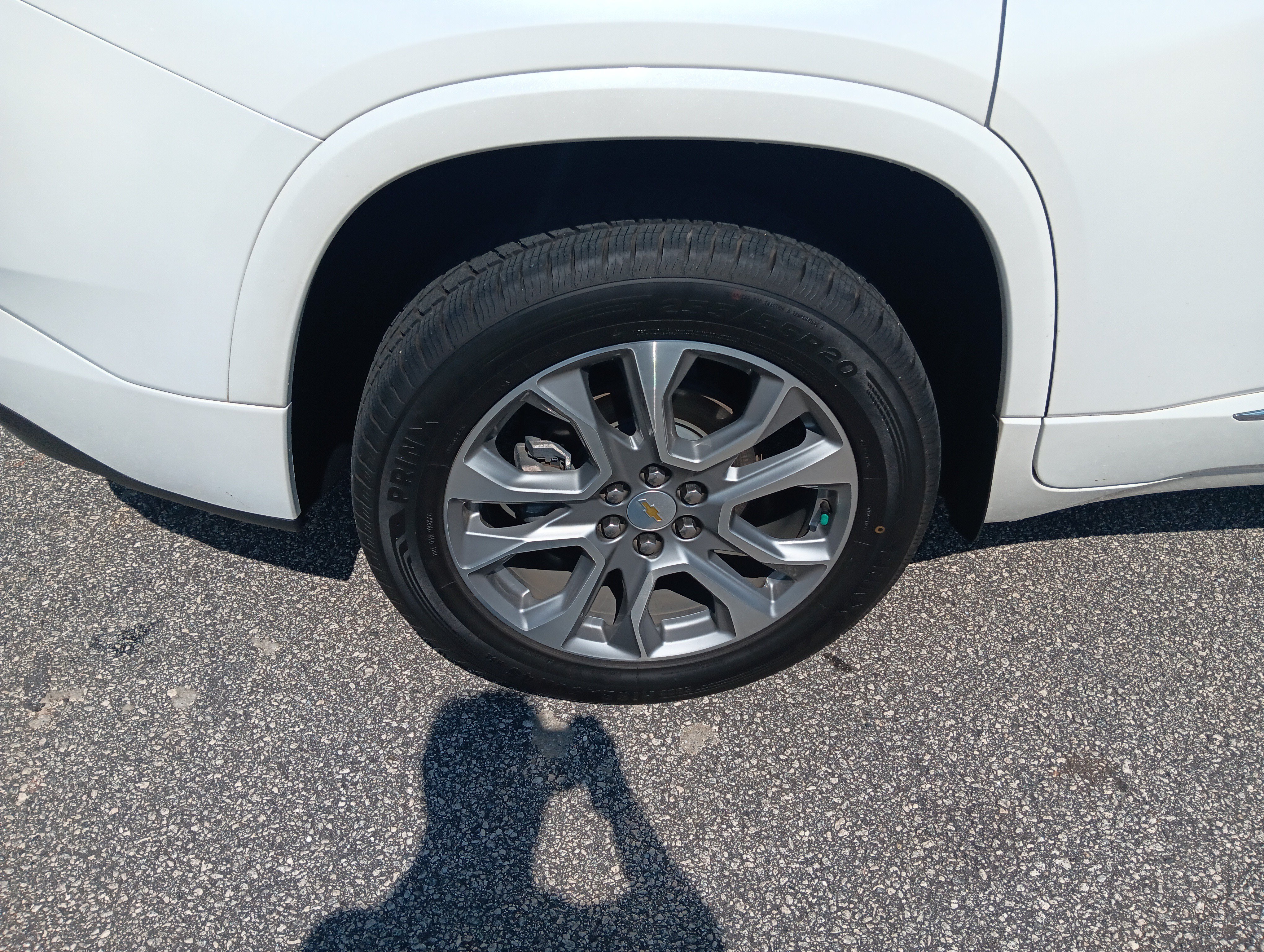 Used 2020 Chevrolet Traverse Premier AWD/4WD image 6