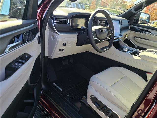 New 2025 Jeep Wagoneer Series II image 4