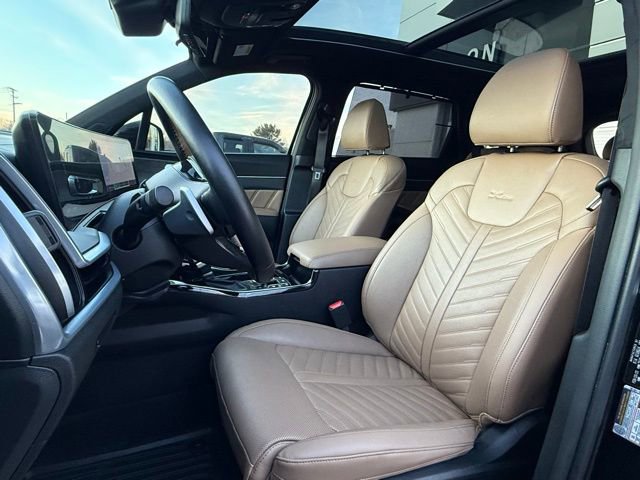 Used 2025 Kia Sorento SX Prestige w/ Olive Brown Leather Package image 14