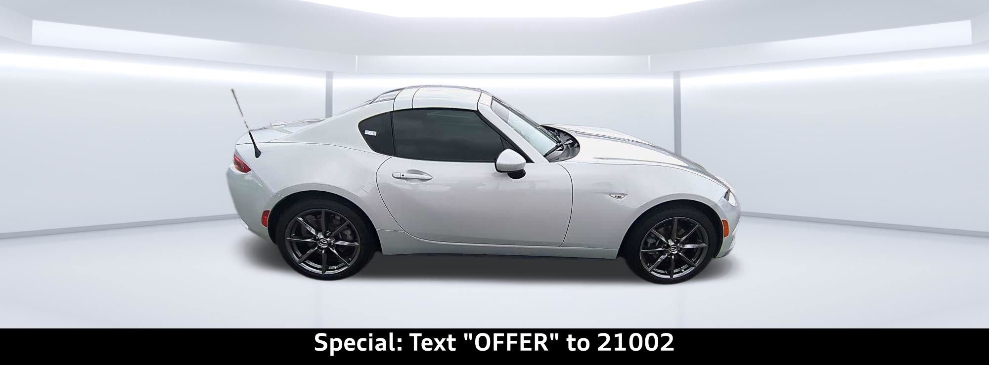 Used 2018 MAZDA MX-5 Miata RF Grand Touring image 36