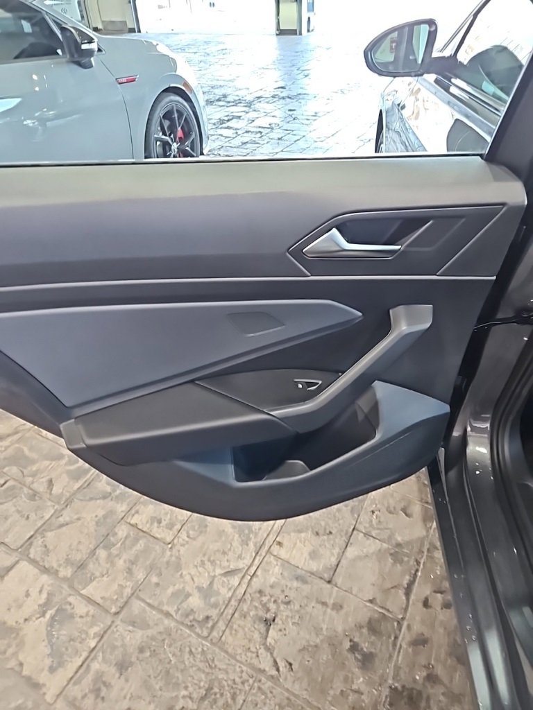 New 2026 Volkswagen Jetta SE image 20