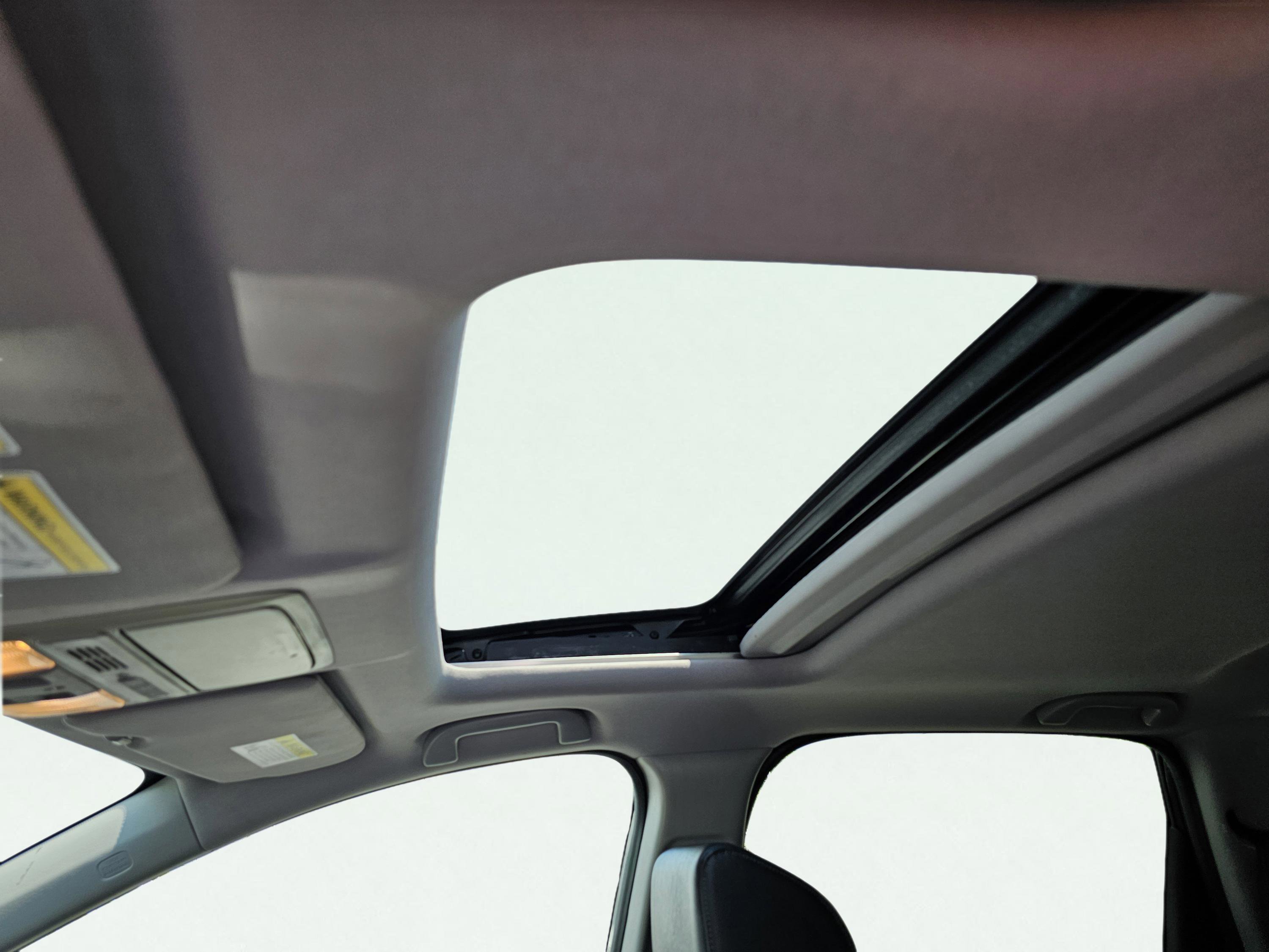 Used 2018 Honda CR-V EX-L image 6