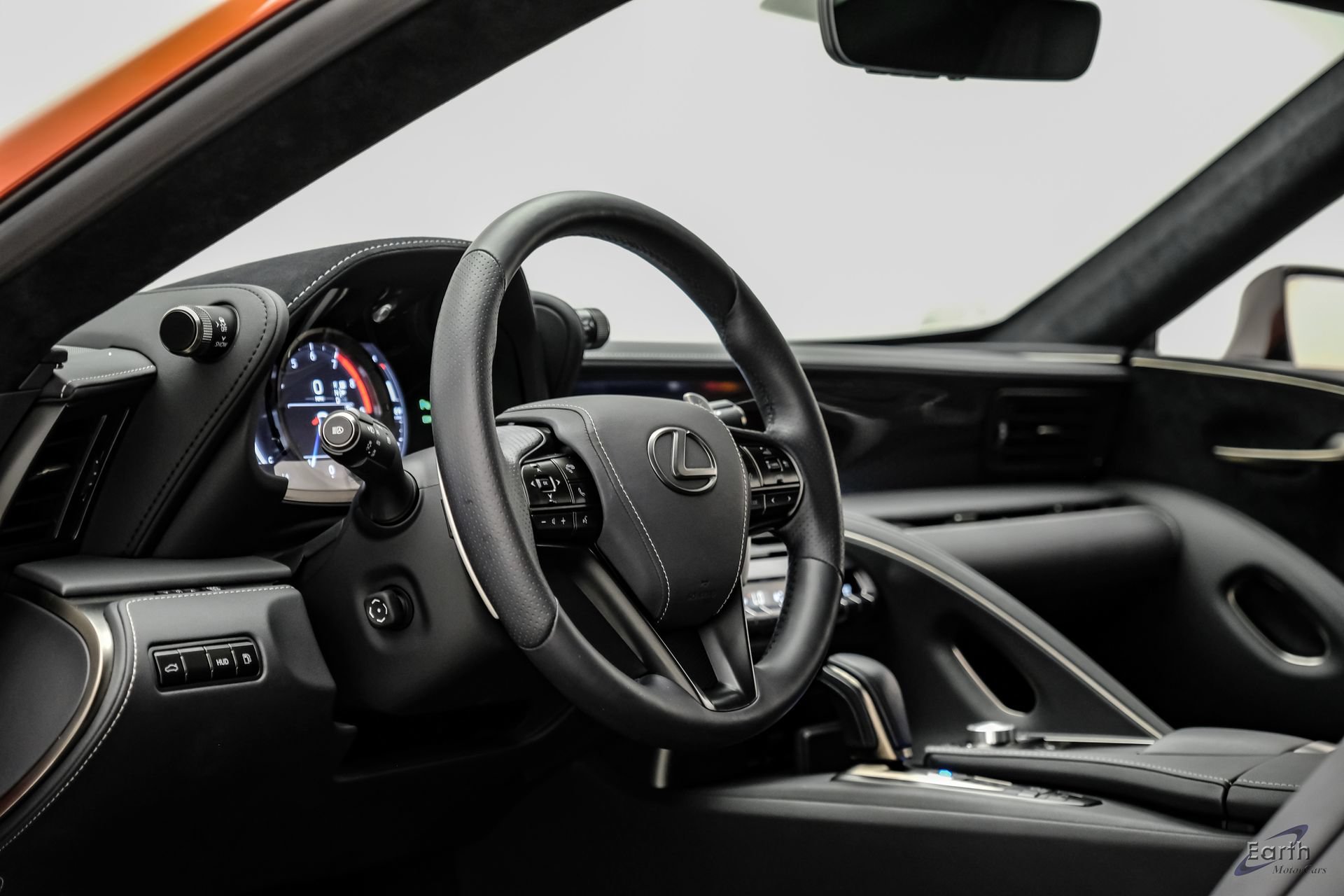 Used 2021 Lexus LC 500 Coupe w/ Performance Package RWD image 39