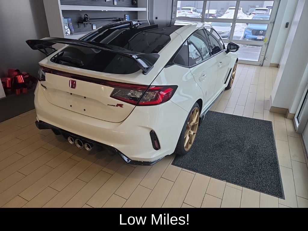 Used 2024 Honda Civic Type R image 6